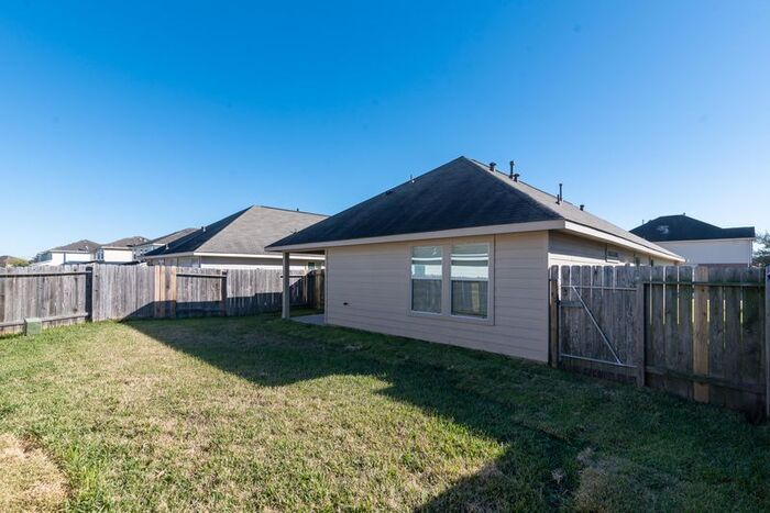 Foto del edificio - 19430 Dry Canyon Ct