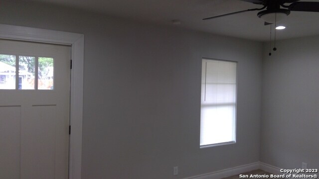 Foto del edificio - 1167 Kendalia Ave