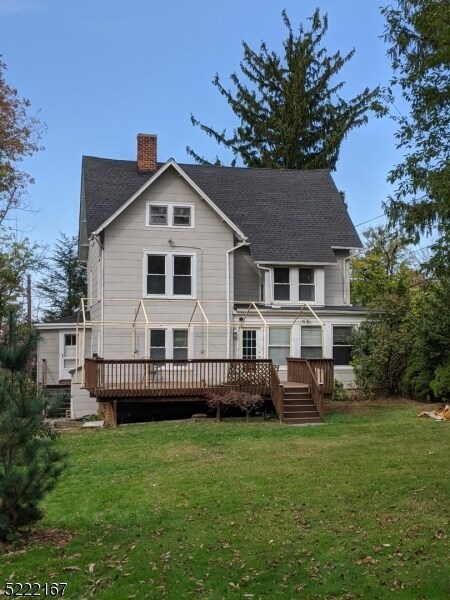 Foto del edificio - 294 Pompton Ave