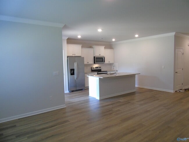 Foto del edificio - 207 List Rd