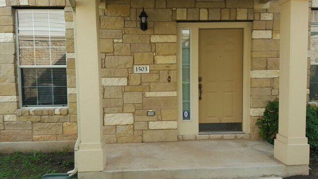 Foto del edificio - 16100 S Great Oaks Dr