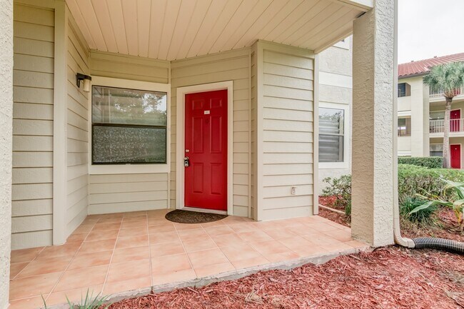 Building Photo - Beautiful 1 bed/1bath 1st-Floor Condo FOR ...