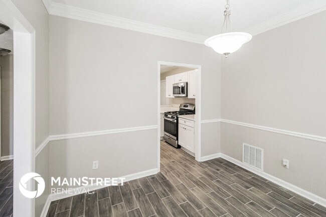 Building Photo - 754 Woodstone Rd