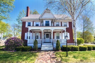Building Photo - 87 Portland Ave