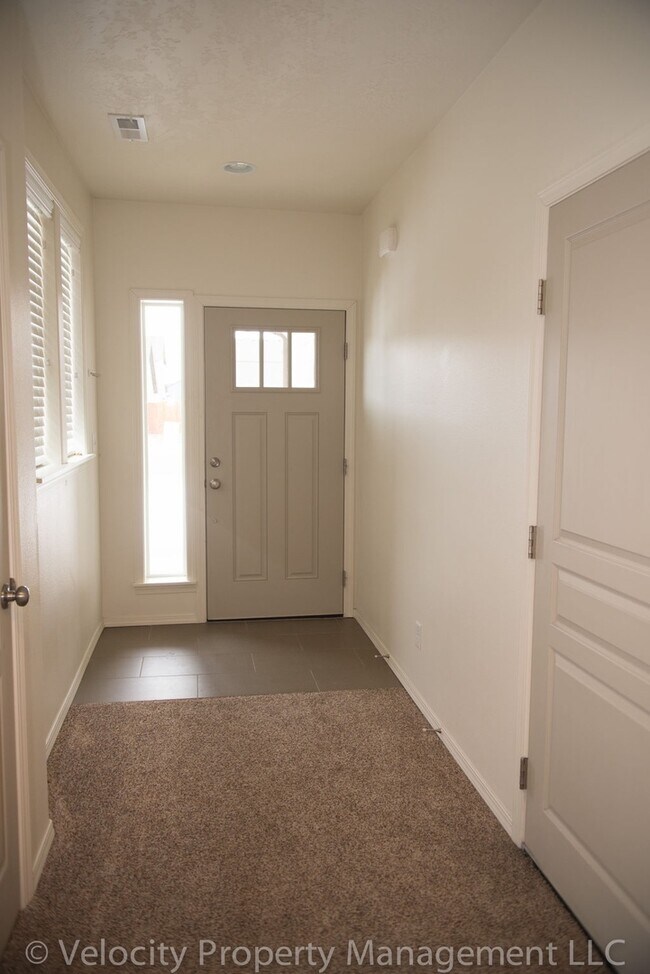 Foto del edificio - Charming Single Level Home!