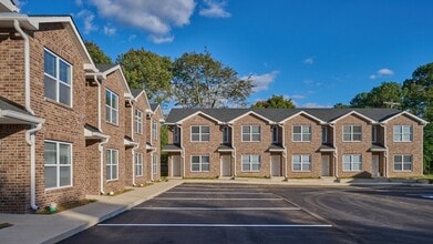 Building Photo - 361 Crescent Dr