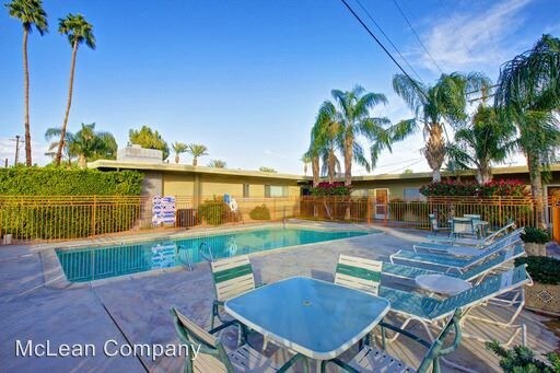 Foto principal - 1540 N Chaparral Rd