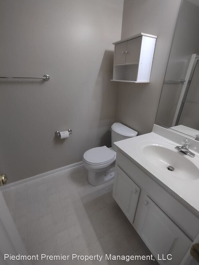 Building Photo - 2 br, 2 bath House - 932 Scholastic Ct