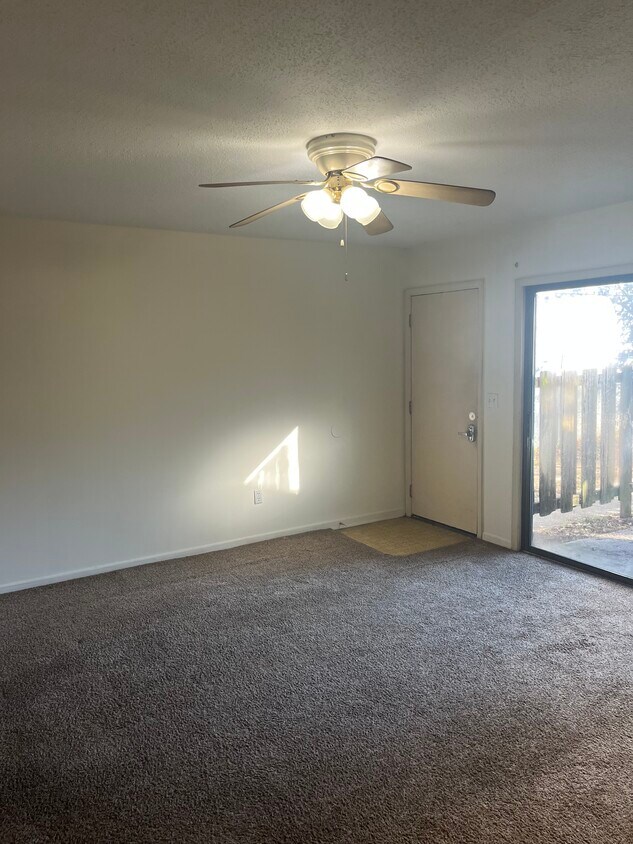 125 Maple St Unit 105, Pendleton, SC 29670 Apartments in Pendleton