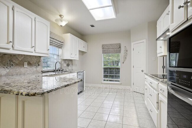 Foto del edificio - 434 Autumn Oak Dr