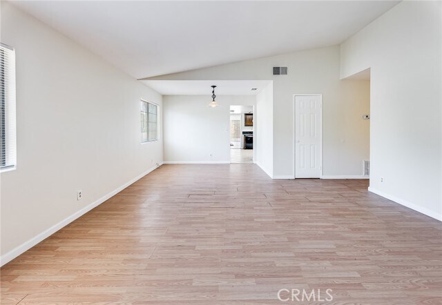 Building Photo - 5546 McLennan Ave