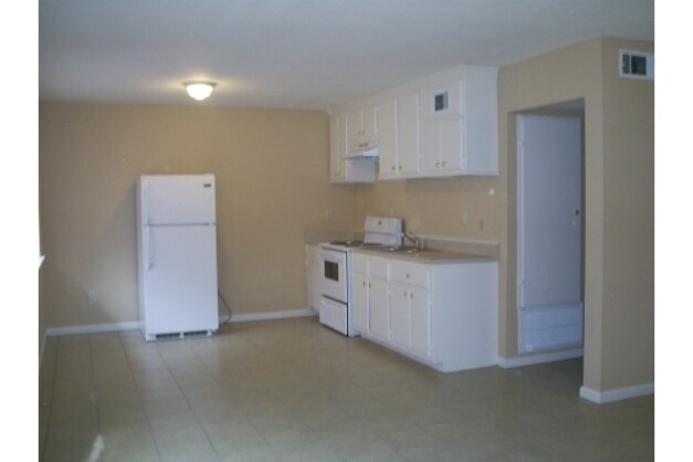 Cocina - Del Isle Apartments