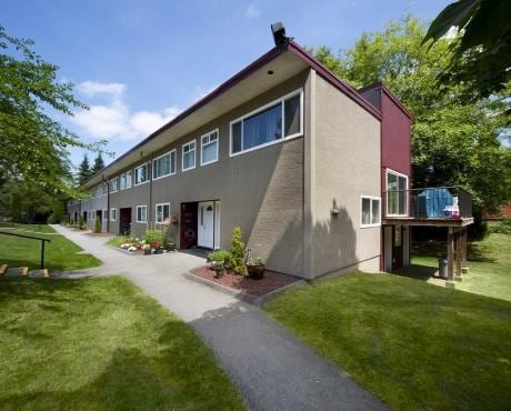Building Exterior - Woodland Park