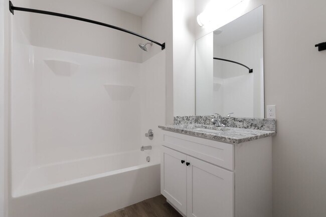 Foto del interior - 301 W. University Ave