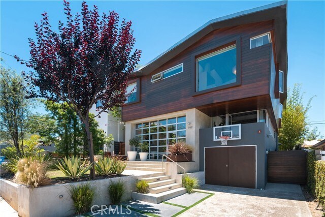Foto principal - 1149 Pine Ave