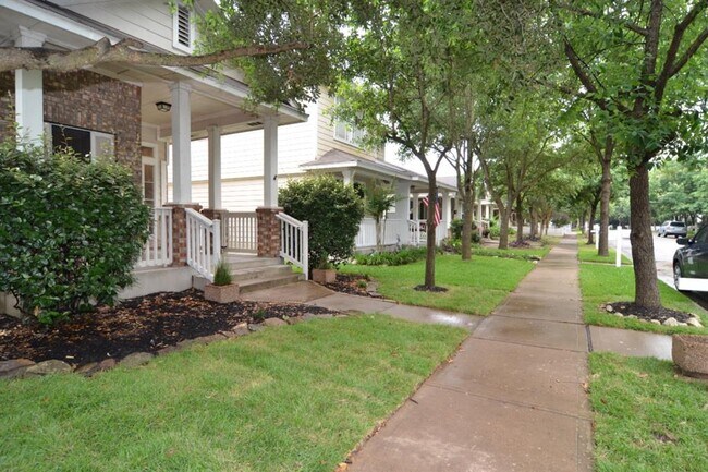 Foto del edificio - 316 Strawn