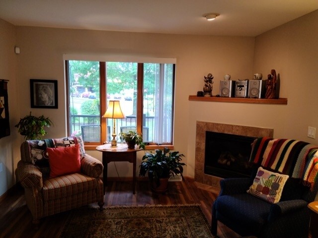 Foto del edificio - 405 New Age Way