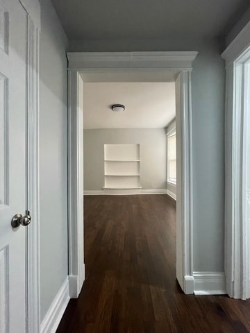 Foto del edificio - 916 W 68th St