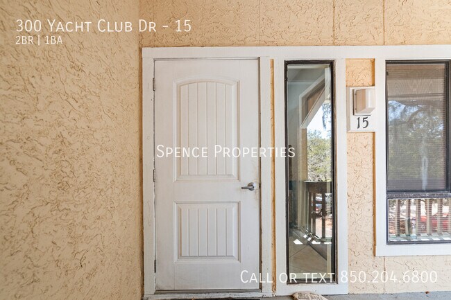 Foto del edificio - 300 Yacht Club Dr