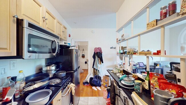 Foto del edificio - 1071 Beacon St