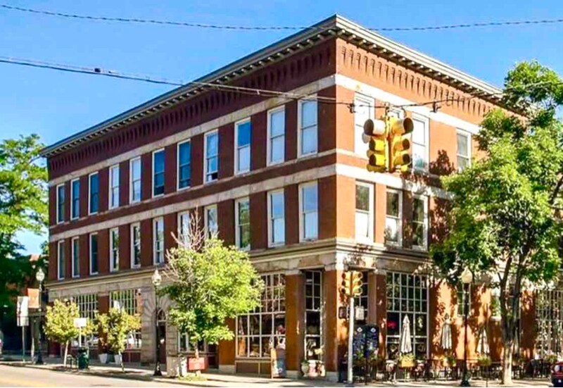 Foto principal - 3211 Zuni St