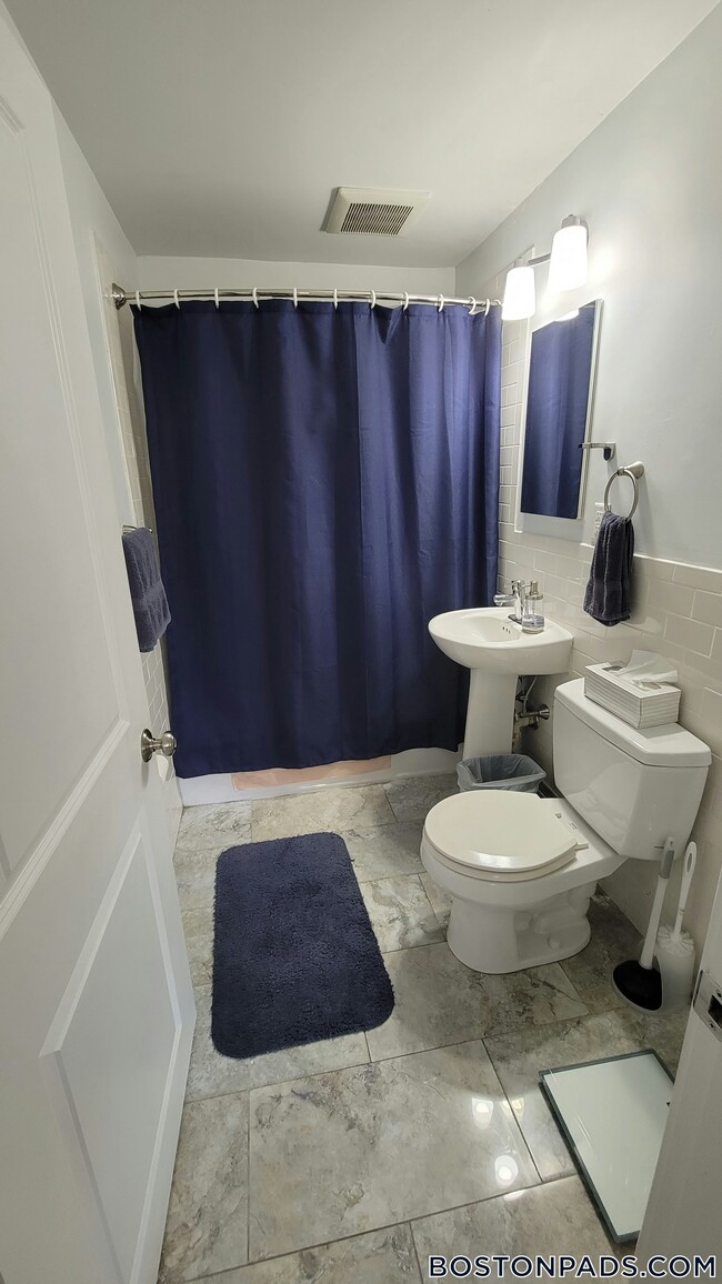 Foto del edificio - 134 Summer St