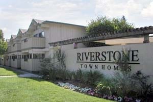 Building Photo - Riverstone Townhomes