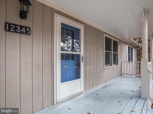 Foto del edificio - 12345 Catalina Dr