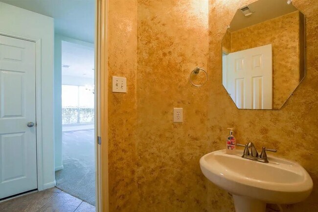 Foto del edificio - 17031 Sperry Landing Dr