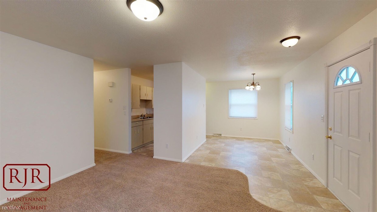 1226 W Avenue A, Bismarck, ND 58504 House Rental in Bismarck, ND