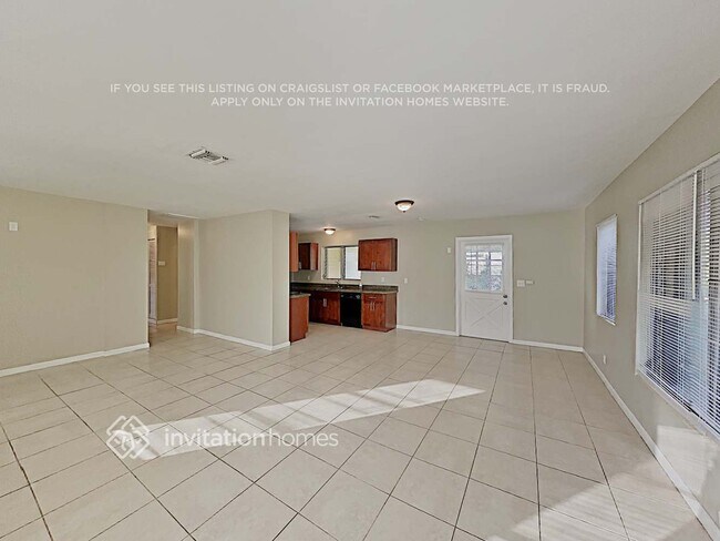 Building Photo - 1521 20th Ave N