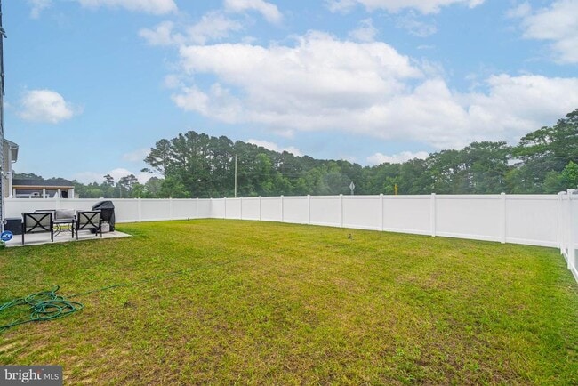 Building Photo - 38414 Yawl Ct
