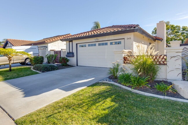 Building Photo - 243 Flame Tree Pl