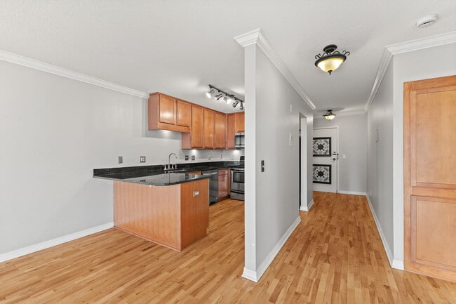 Building Photo - 3150 Excelsior Blvd