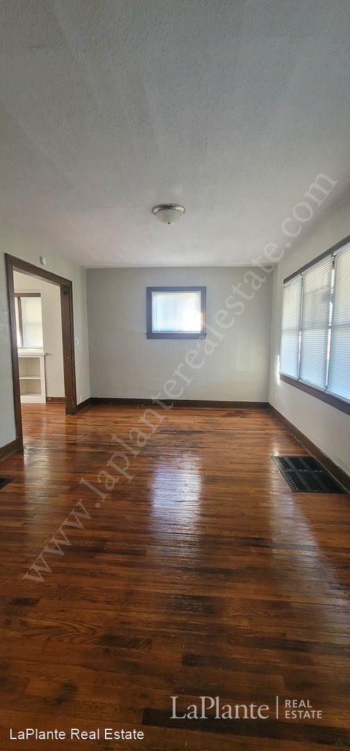 Building Photo - 3 br, 1 bath House - 3588 Stickney Avenue 1