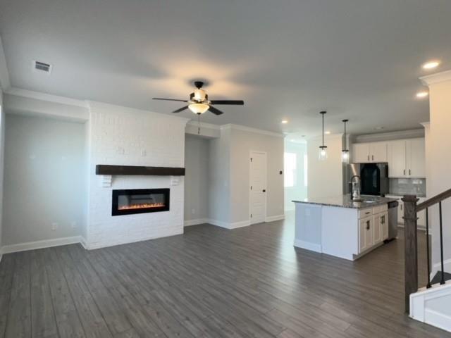 Foto del edificio - 4651 Cypress Pk Dr