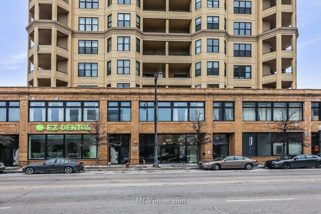 Building Photo - 1464 S Michigan Ave