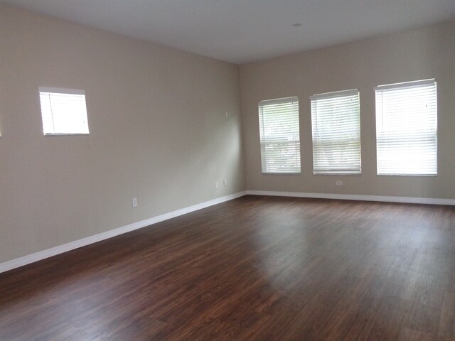 Building Photo - 432 York Dale Dr