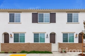 Building Photo - 10487 Viva Ct