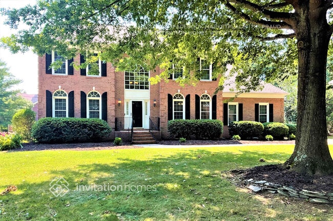 Building Photo - 5633 Legacy Cir