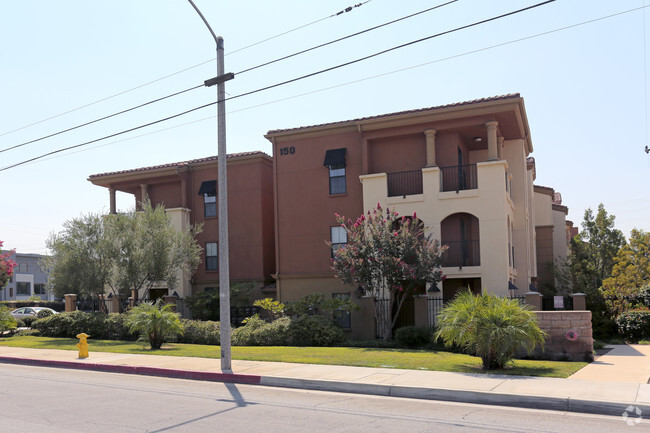 Foto del edificio - Heritage Park at Arcadia