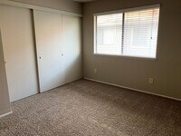 White Willow Glen Apartments