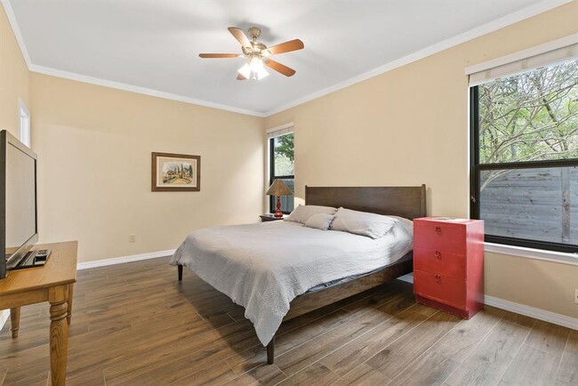 Foto del edificio - 11814 Prairie Hen Ln