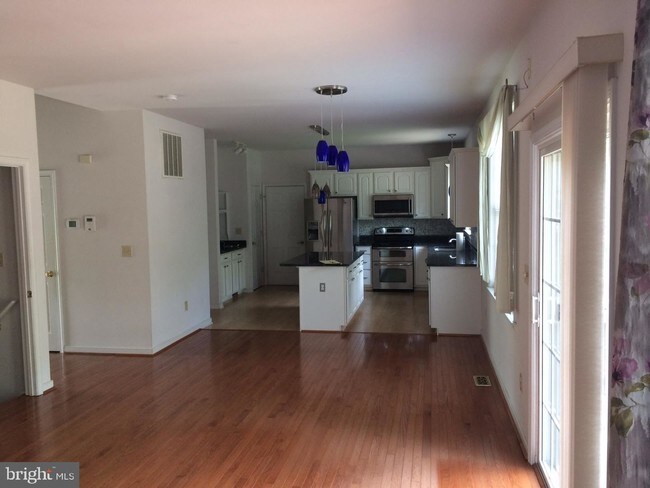 Building Photo - 21 Feldspar Way