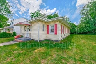 Building Photo - 1224 32nd St