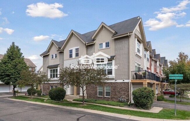 Foto del edificio - 11769 Emery Village Dr N