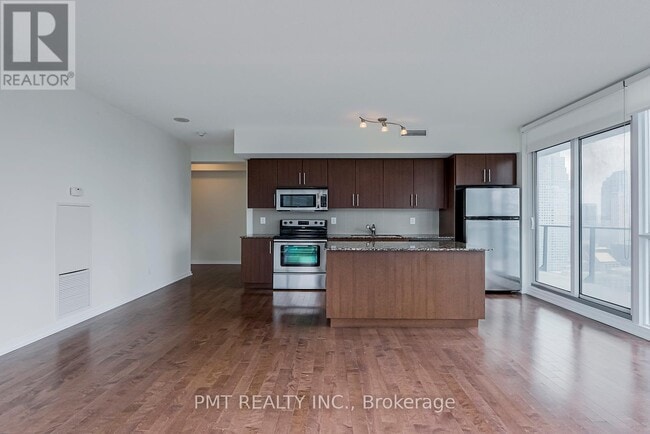 Building Photo - 55 Bremner Blvd