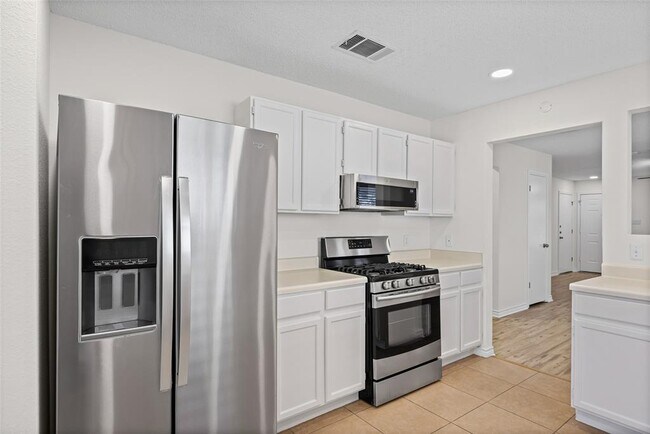 Foto del edificio - 806 Calico Dr