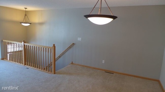 Foto del edificio - 2 br, 3 bath Townhome - 7623 Arbor Lane