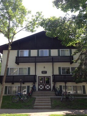 Primary Photo - 615 Ontario St SE